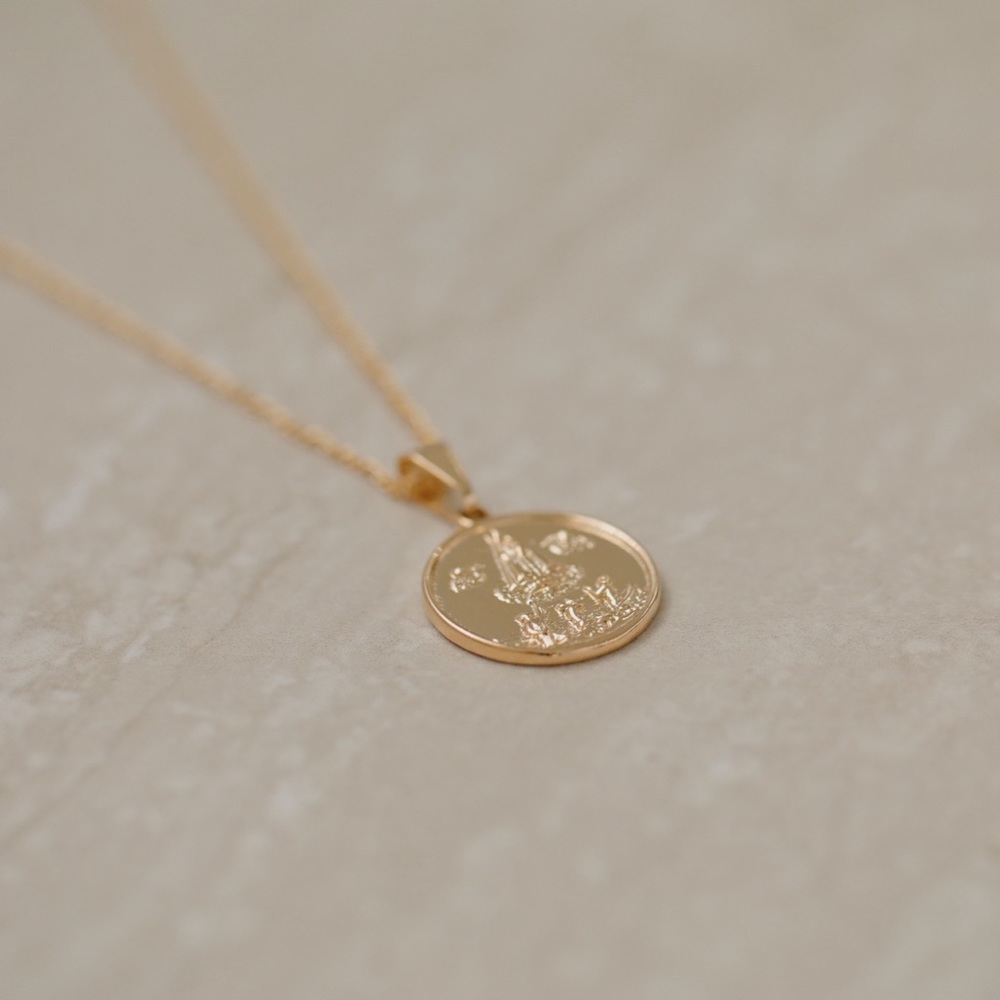 Virgin Mary Necklace | 18k Gold Filled - Picture 4 of 6